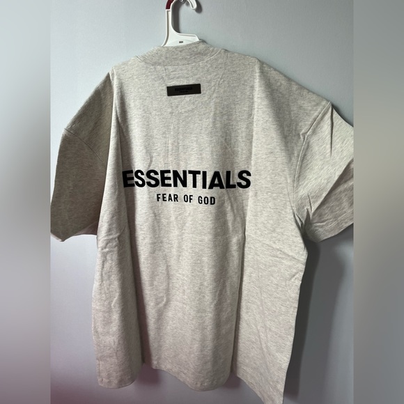 Fear of God essentials t-shirt - Picture 2 of 2